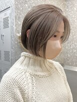 エリマ 調布(elima)&nbsp;ミルクティーベージュ大人ミニボブ前下がり前髪なしケアブリーチ