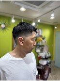《フェード×アップバングショート》