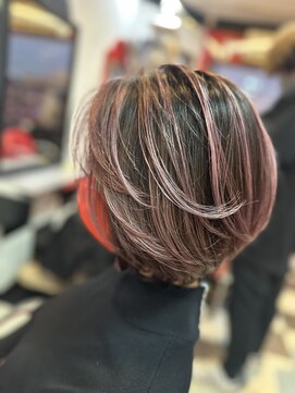 ロック フィールド ショートレイヤーカット　バレイヤージュ