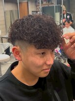 イーラ(era) スペインカールパーマ/メンズ/刈り上げ/眉毛/ツイスト