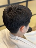 キタセンジュバーバー バイ ティーズ(KITASENJU BARBER by T's) 緩パン