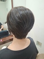 ロマン バイ ルームス(浪漫 by ROOMS) 癖を活かした毛流れショート【浪漫byROOMS小西】