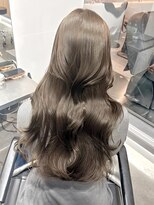 ミラ 新宿(MILA)&nbsp;ウェーブミディアムメルティカラー×ブリーチなしボブ韓国[新宿
