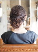 『Noele』ヘアセット×ツイストアレンジ