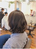 クセ毛を活かした無造作ボブ