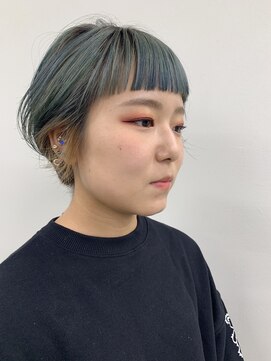 カフネ ジュントス ヨロ(Cafune' juntos YOLO) カット+ダブルカラー+イルミナカラー