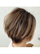 ストゥー(StueW.)&nbsp;【StueW.】建部/大人気！おしゃれショートバレイヤージュ！