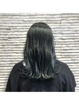 ビス リアン 川口店(Vis lien) ハイライト/オリーブ/グレー/くせ毛風パーマ/ナチュラル