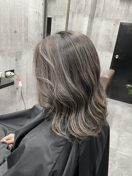 ネバーランド(NEVERLAND) ホワイト系ハイライト