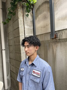 ウェルネス(Wellness) ツイストスパイラルパーマ