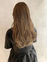 アイディール(:ideal)&nbsp;20代30代40代☆ツヤと柔らかさ際立つライトベージュ