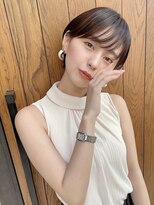 アイドットプラス 表参道(i.+omotesando) 斜めバング丸みショートボブ