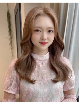 フォルテ 掛川店 ピンクベージュ