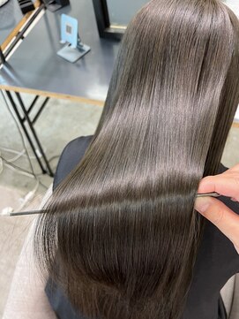 ラヴィエ(RAVIE) 【半田・髪質改善】縮毛矯正/トリートメント/マンツーマン