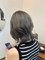 ナミアト(NAMI.ATO.)&nbsp;レイヤースタイル×透明感グレージュ