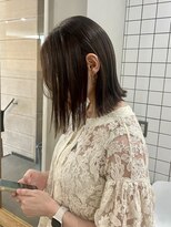 スート(suit.)&nbsp;透明感たっぷりオリーブブラウン