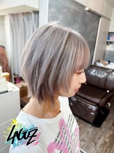 ラグズ 茅ヶ崎(LAGUZ)&nbsp;ハッシュボブ　透明感ホワイトグレージュで魅せるショート