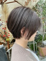 アヴェリー(avely) くびれショート/ショートヘア/頭浸浴/サイドバング/