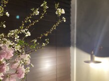 落ち着いてリラックスできる店内