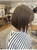 ツヤ感ブラウン