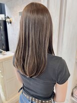 キャアリー(Caary)&nbsp;福山美容室caary髪質改善ヘーゼルベージュレイヤー透明感20代