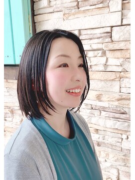 ヘア ミーツ ドレス プレローマ(HAIR meets dress pleroma) ナチュラルボブ