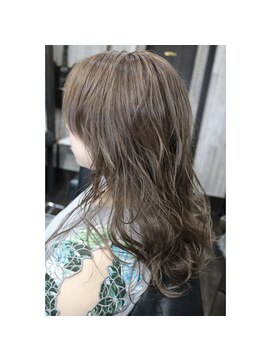 フェイスヘアーデザイン(Faith Hair Design) プラチナハイライト