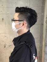 オッソ(OSSO)&nbsp;スキンフェード_くせ毛風パーマソフトツーブロック