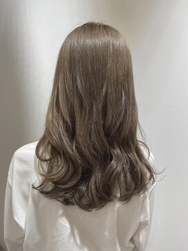 リア(Li'a by neolive) シアーベージュ