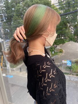 インク サカエ(inq sakae) ミルクティベージュ×ペールグリーンライン