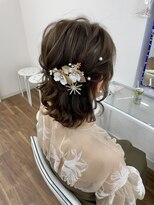 リレーション(Relation)&nbsp;ウェーブ巻きハーフアップ