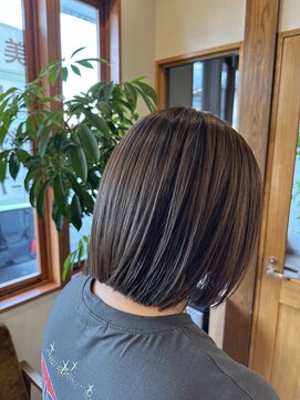 スリープラス(THREE+) ネオメテオカラーボブ