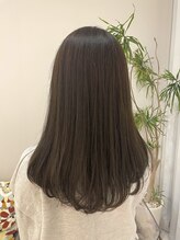 ヒーズドゥ(Hi s.deux)&nbsp;オリーブグレージュ