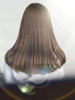 美容室オーブ おいらせ店の写真/髪のクセや広がりなどのお悩みに！まっすぐ過ぎない、自然なストレートで毎日扱いやすいヘアスタイルへ★