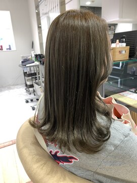 e.m.a プレミアムビューティーサロン 栄駅店(e.m.a PREMIUM BEAUTY SALON) ハイライト