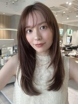 デザインカラーレイヤーカットウェットヘアオリーブベージュ