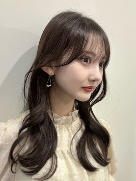 ユニコ(unico) 韓国風/レイヤー/小顔/前髪カット/髪質改善/グレージュ/透明感