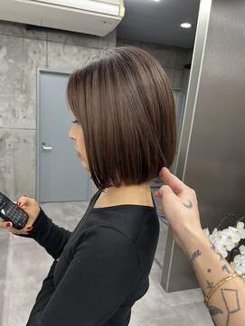 リベルタ(LIBERTA) 切りっぱなしボブ/ボブ