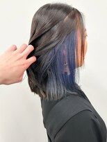 モリオ(morio)&nbsp;-インナーカラーブルー切りっぱなしボブ大人ボブディ内巻きボブ3