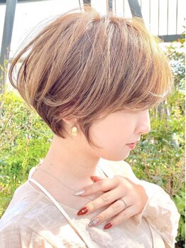 リルアーチ(Lillarch)の写真/10時～22時まで営業◎こだわりのカット、ミリ単位の違いであなたの魅力をUP！お仕事帰りに行けるのも◎