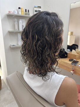 ツムギ(tsumugi) スパイラルパーマ