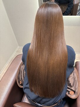 トゥーリ JR二日市駅前店(tuuli) JR二日市駅前店 髪質改善トリートメント 20代30代40代ロング