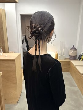 バド(bado) ヘアセット/お呼ばれヘア/パーティーヘア/カチモリヘア