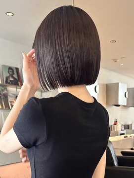 ザスリック 代官山(THE SLICK) ボブ/ブリーチ/ケアブリーチ/ダブルカラー/ハイトーン/ベージュ