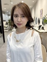 ソラ 表参道(SORA) 【MOMONE】レイヤーボブフェイスレイヤー赤みなしベージュ表参道