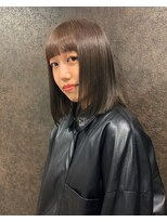 アンフィシュピトロワ(AnFye spi tlow)&nbsp;オリーブベージュ×切りっぱなしロブ♪