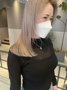 イル(il) 韓国風ブロンドヘア