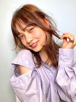 ピークアブー ワン(PEEK-A-BOO ONE)&nbsp;ピンク系インナーカラーのミディアムヘア