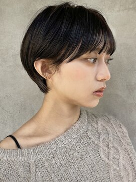 メゾンドイギー(MAISON de IGGY) フェミニンショート#黒髪ダークアッシュ##モードにイメチェン