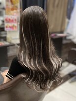 メルシー 大阪梅田店&nbsp;グレージュハイライト